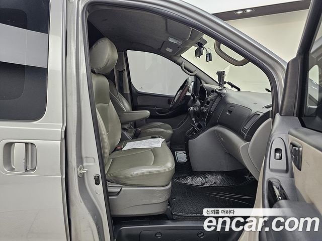 Hyundai Starex 2016 — photo 5