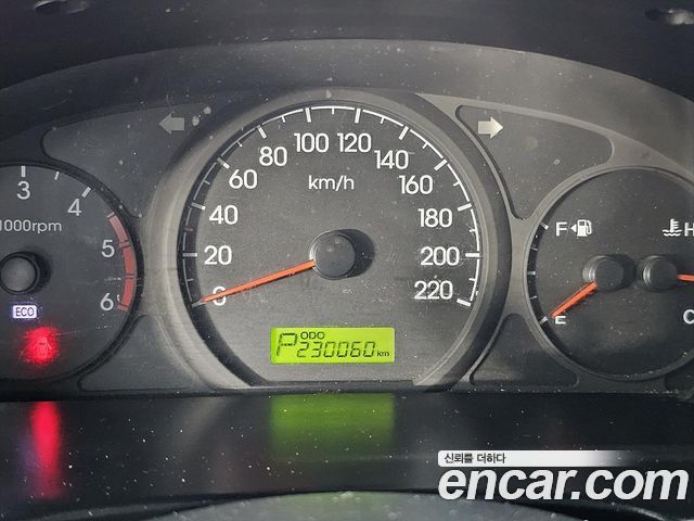 Hyundai Starex 2016 — photo 6