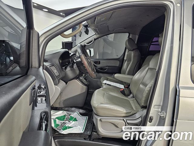 Hyundai Starex 2016 — photo 7