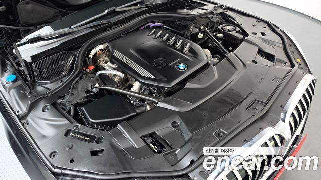 BMW 7-Series 2021 — photo 30