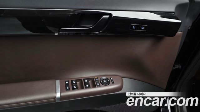 Hyundai Grandeur 2023 — photo 24