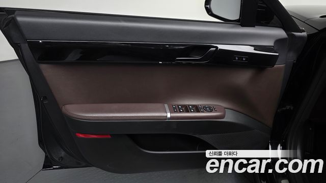 Hyundai Grandeur 2023 — photo 14
