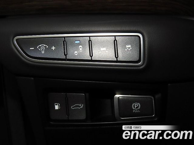 Genesis EQ900 2016 — photo 13