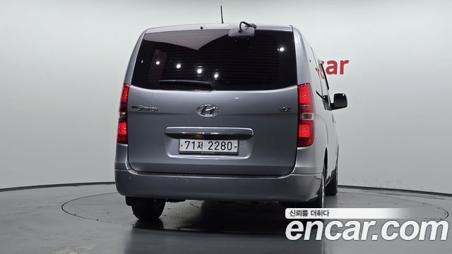 Hyundai Starex 2016 — photo 4