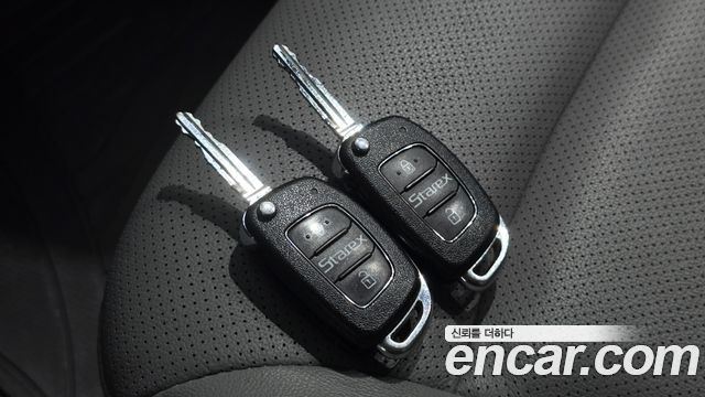 Hyundai Starex 2016 — photo 21