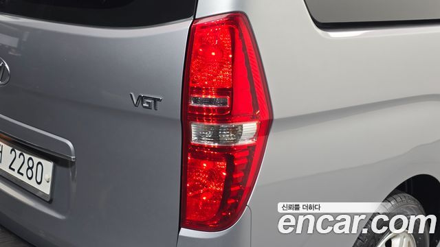 Hyundai Starex 2016 — photo 9