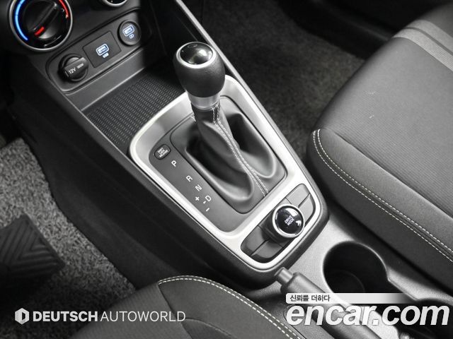 Hyundai Venue 2020 — photo 9