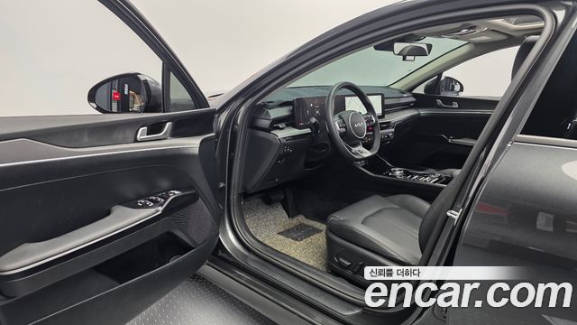Kia K5 2024 — photo 13