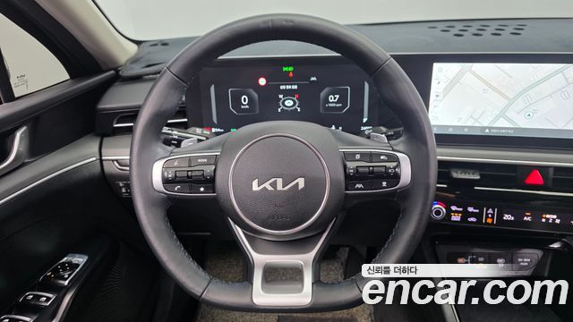 Kia K5 2024 — photo 19