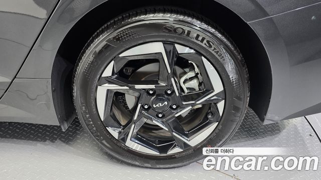 Kia K5 2024 — photo 7