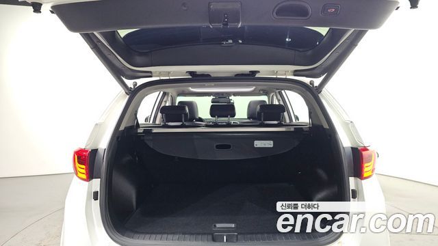 Kia Sportage 2018 — photo 20