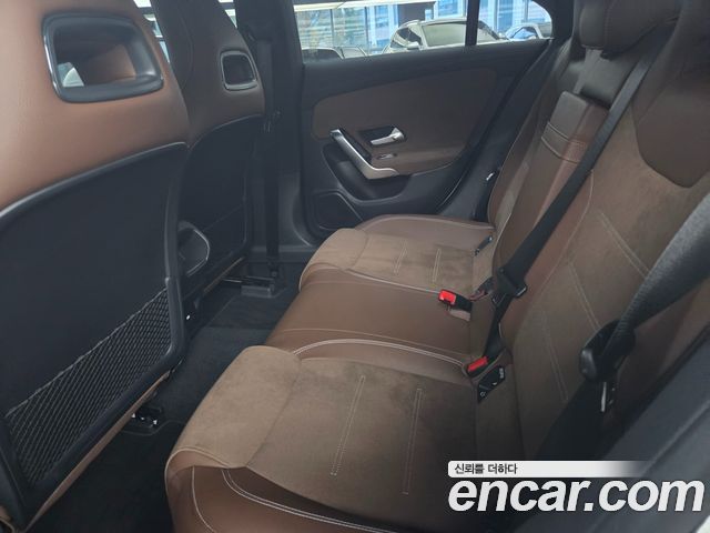 Mercedes-Benz CLA-Class 2026 — photo 12