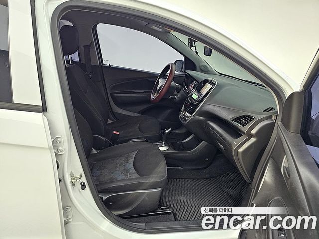 Chevrolet Korea Spark 2017 — photo 10