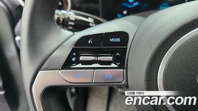 Hyundai AVANTE 2021 — photo 16