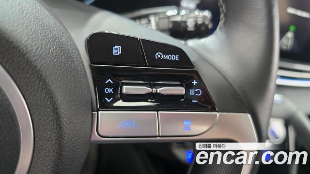 Hyundai AVANTE 2021 — photo 17