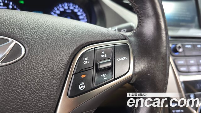 Hyundai Grandeur 2014 — photo 23