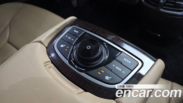 Hyundai Grandeur 2014 — photo 25