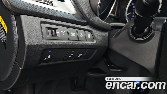 Hyundai Santafe 2017 — photo 24