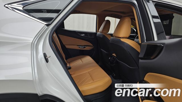 Lexus NX 2024 — photo 17