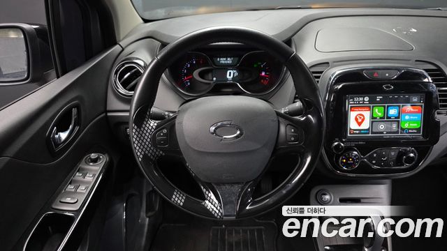 Renault Korea QM3 2016 — photo 13