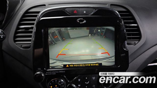 Renault Korea QM3 2016 — photo 15