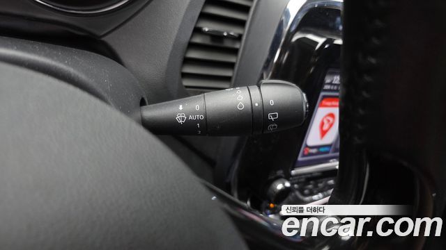 Renault Korea QM3 2016 — photo 18