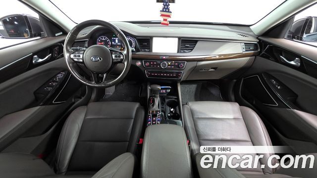 Kia K7 2018 — photo 7