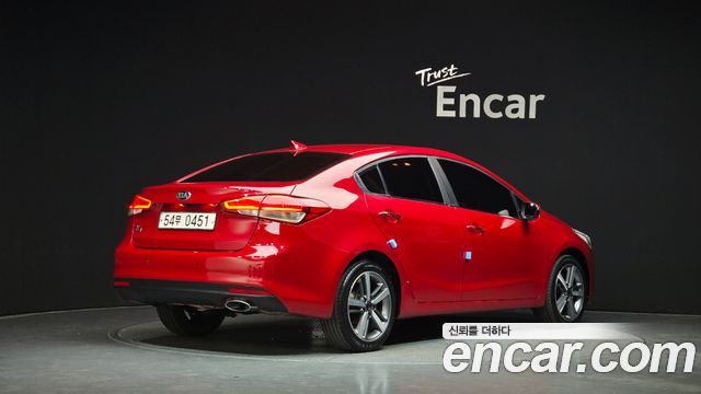 Kia K3 2016 — photo 2