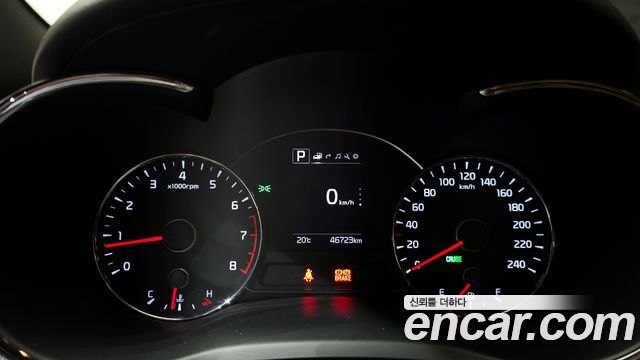 Kia K3 2016 — photo 11