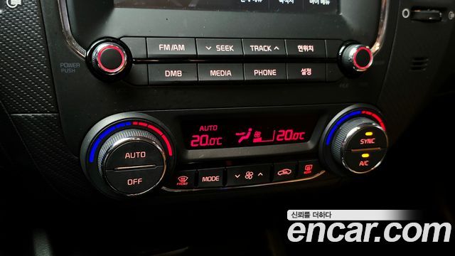 Kia K3 2016 — photo 30