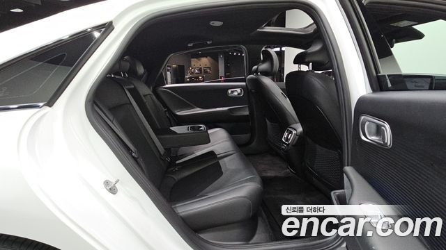 Hyundai Ioniq6 2023 — photo 18