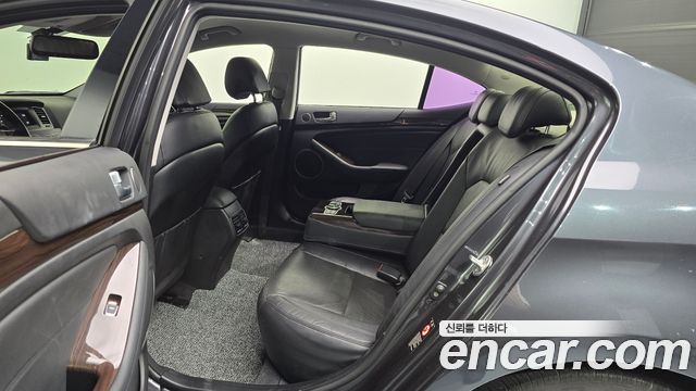 Kia K7 2015 — photo 17