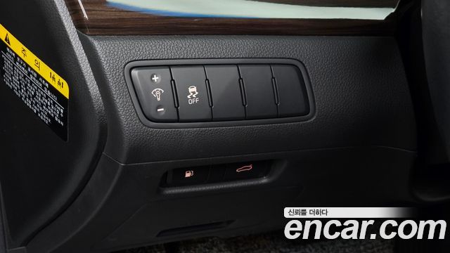 Kia K7 2015 — photo 20