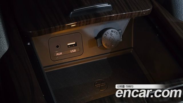 Kia K7 2015 — photo 26