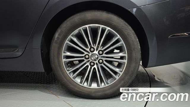 Kia K7 2015 — photo 7