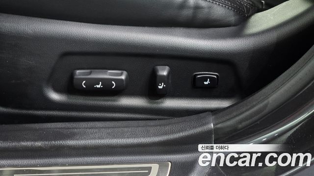 Kia K7 2015 — photo 29