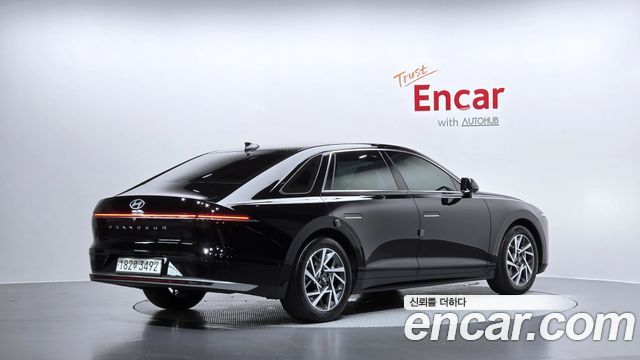 Hyundai Grandeur 2023 — photo 2