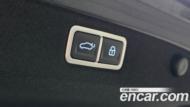 Hyundai Grandeur 2023 — photo 27