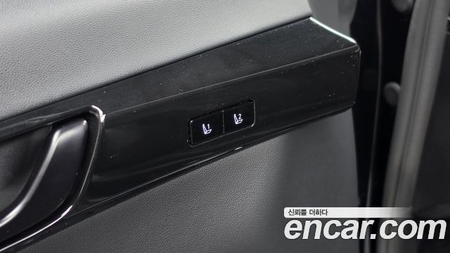 Hyundai Grandeur 2023 — photo 28