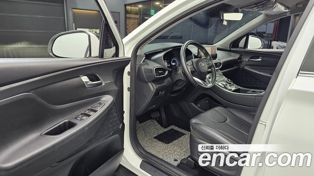 Hyundai Santafe 2023 — photo 13
