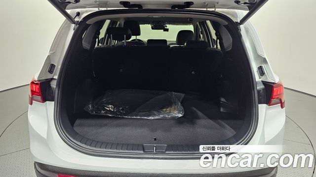 Hyundai Santafe 2023 — photo 30