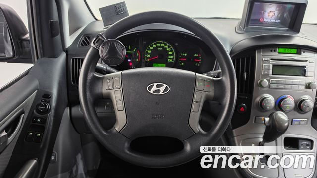 Hyundai Starex 2013 — photo 13