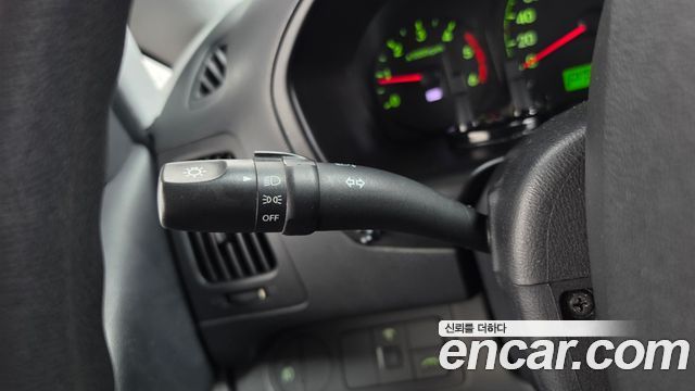 Hyundai Starex 2013 — photo 14