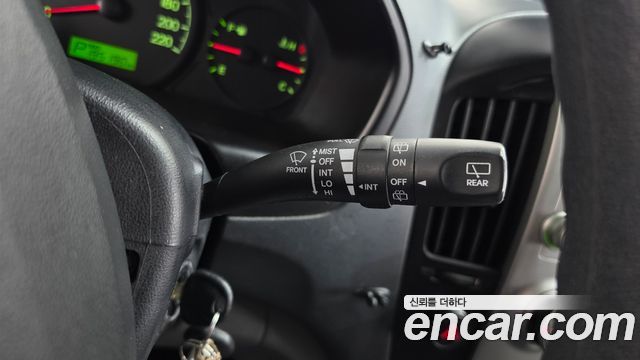 Hyundai Starex 2013 — photo 15