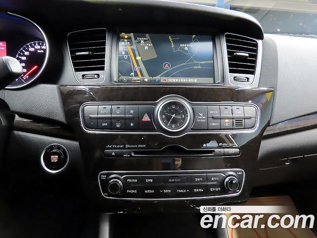 Kia K7 2014 — photo 13
