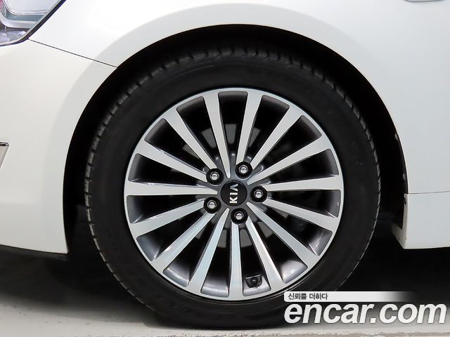 Kia K7 2014 — photo 20