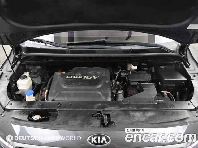 Kia Canival 2015 — photo 6