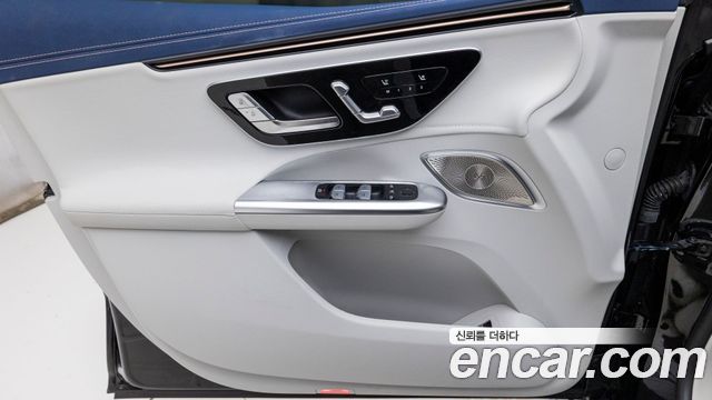 Mercedes-Benz EQE 2024 — photo 15