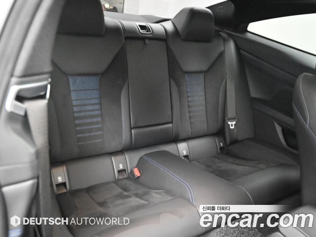 BMW 4-Series 2022 — photo 12
