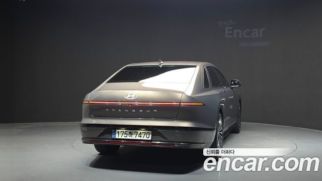 Hyundai Grandeur 2023 — photo 4